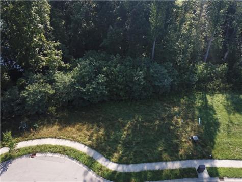 1817 Tipton Pointe Court Columbus IN 47201