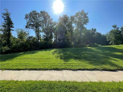 1877 Tipton Pointe Court Columbus IN 47201