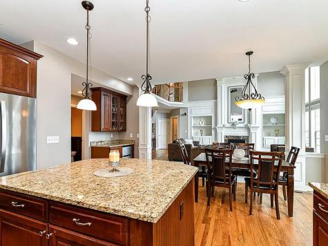 2801 Brookline Court Zionsville IN 46077