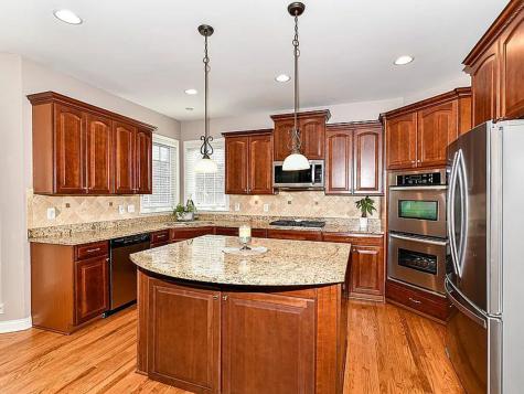 2801 Brookline Court Zionsville IN 46077