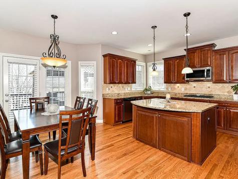 2801 Brookline Court Zionsville IN 46077