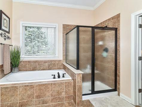 2801 Brookline Court Zionsville IN 46077
