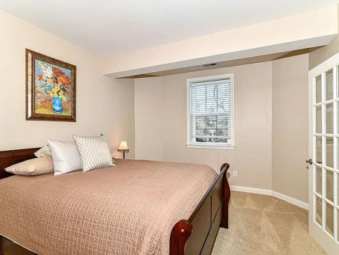 2801 Brookline Court Zionsville IN 46077