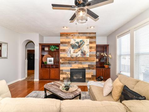 6096 Eagles Nest Boulevard Zionsville IN 46077