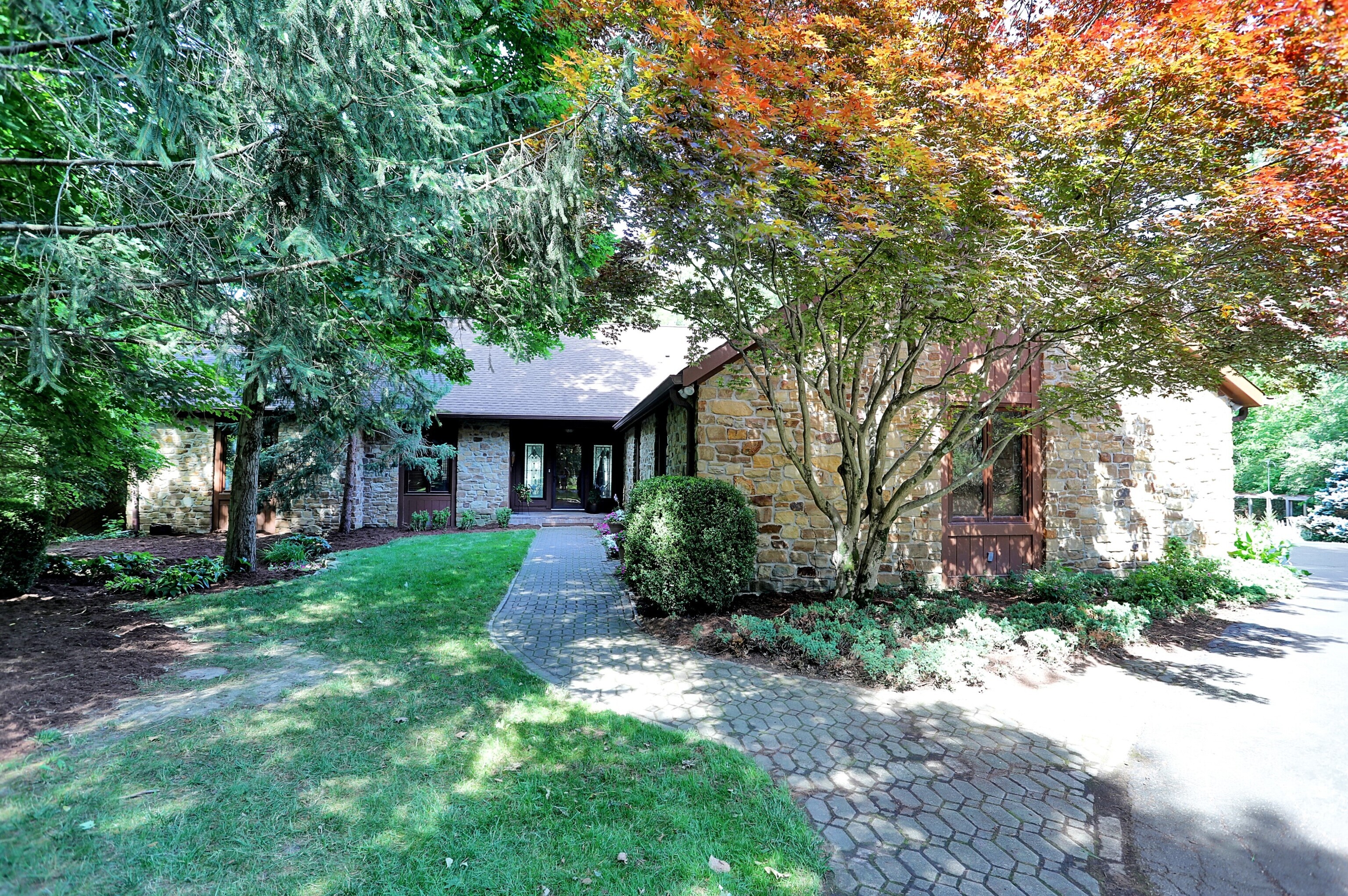 8585 Crown Point Road Indianapolis IN 46278