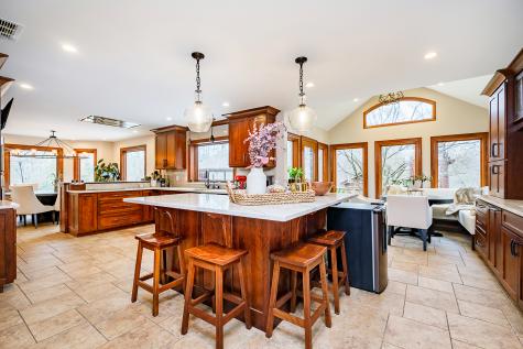 8585 Crown Point Road Indianapolis IN 46278