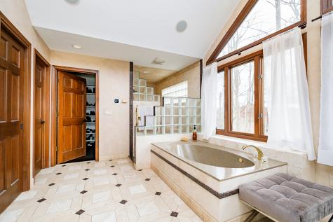 8585 Crown Point Road Indianapolis IN 46278