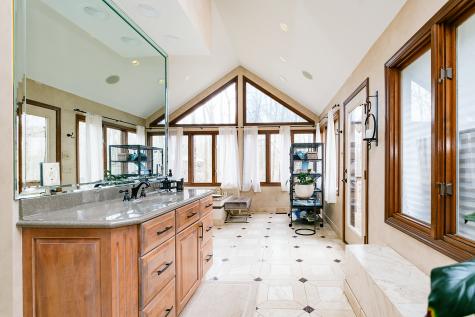 8585 Crown Point Road Indianapolis IN 46278