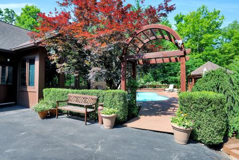 8585 Crown Point Road Indianapolis IN 46278