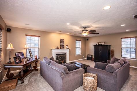 6560 Jonathan Court Avon IN 46123