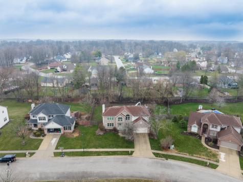 6560 Jonathan Court Avon IN 46123