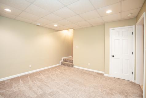 6560 Jonathan Court Avon IN 46123
