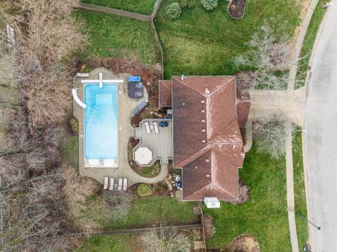 6560 Jonathan Court Avon IN 46123