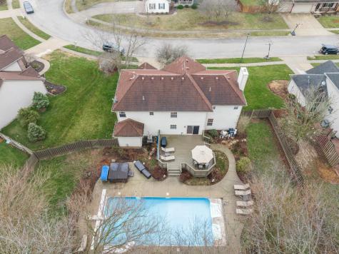 6560 Jonathan Court Avon IN 46123