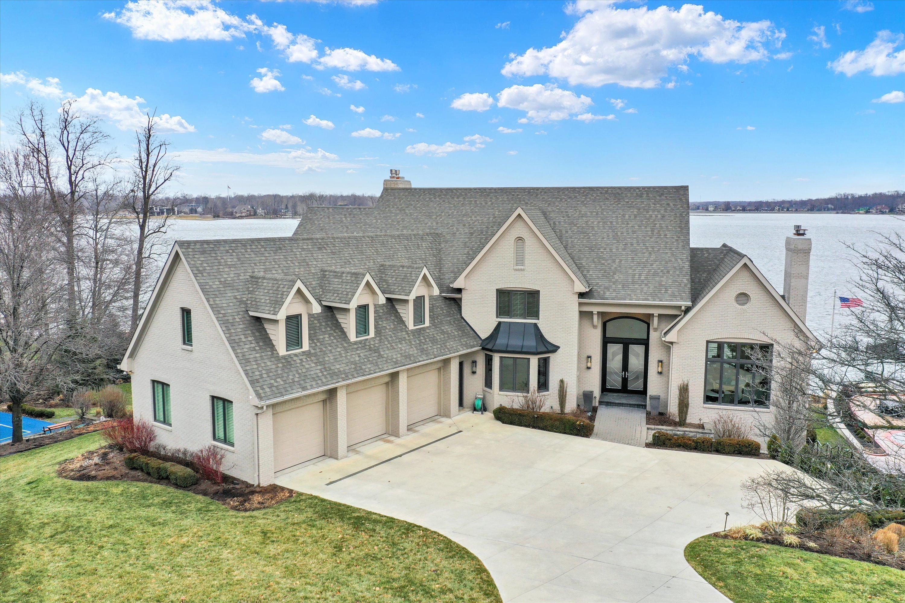 9158 Admirals Pointe Court Indianapolis IN 46236