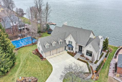 9158 Admirals Pointe Court Indianapolis IN 46236