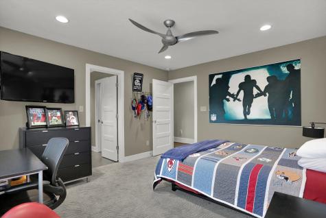 9158 Admirals Pointe Court Indianapolis IN 46236