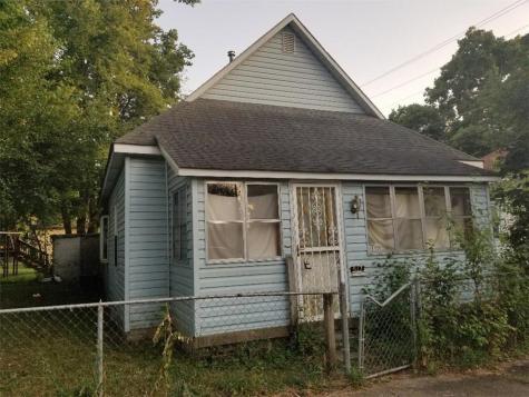 517 E 7th Street Anderson IN 46012