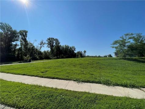 1832 Tipton Pointe Court Columbus IN 47201